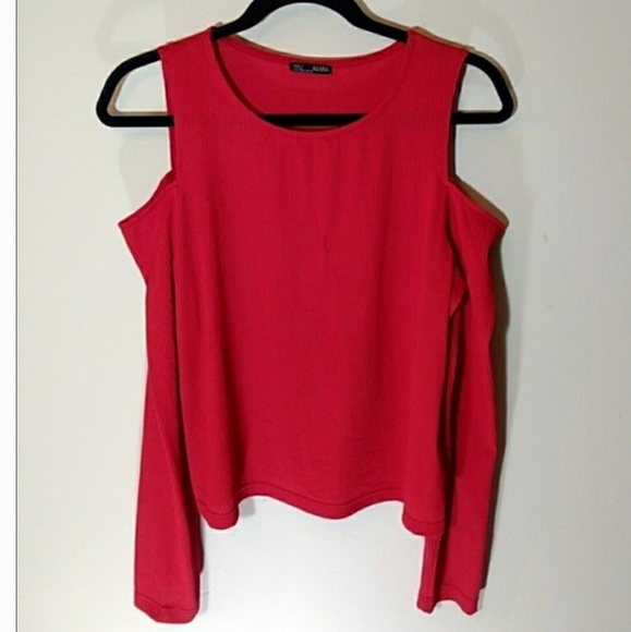 Red Cold Shoulder Top - Picture 3 of 4
